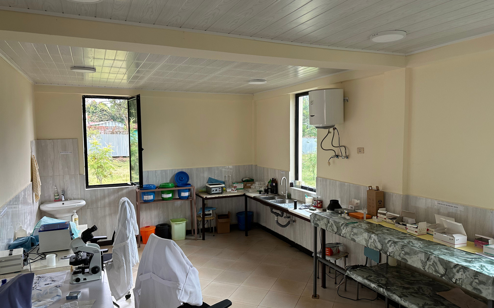 Engera staff and volunteers at Burat Health Centre in the Gurage Zone